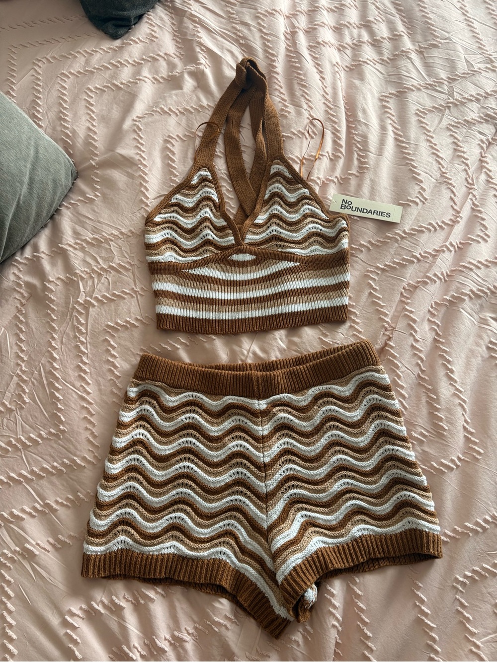 NWT Brown & White Wave Halter Top and Shorts crochet set